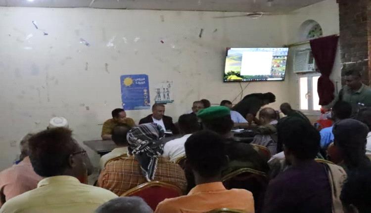 فريق التوجيه والرقابة الرئاسي  يطلع على نشاط وجهود مكتب الزراعة والري في محافظة لحج
