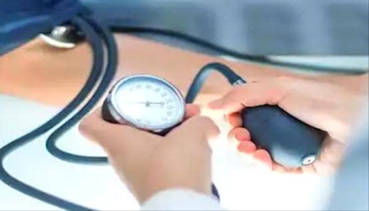 دراسة: ارتفاع ضغط الدم لدى الأطفال يزيد مخاطر الإصابة بأمراض القلب مستقبلًا