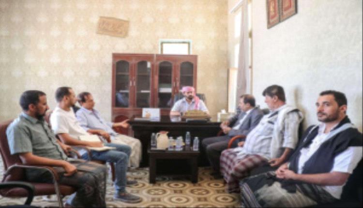فريق التوجيه والرقابة الرئاسي يناقش أوضاع الهيئة العامة للنقل البرّي بمحافظة المهرة