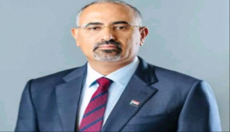 الرئيس الزُبيدي يُعزّي في وفاة سماحة الشيخ عبدالعزيز بن عبدالله آل الشيخ