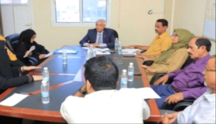 فريق الحوار الوطني الجنوبي يطلع على رؤى تكتل النساء الحزبيات