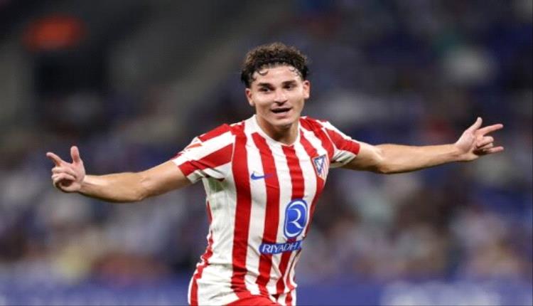 الفاريز مستاء من طريقة توظيفه مع اتلتيكو مدريد