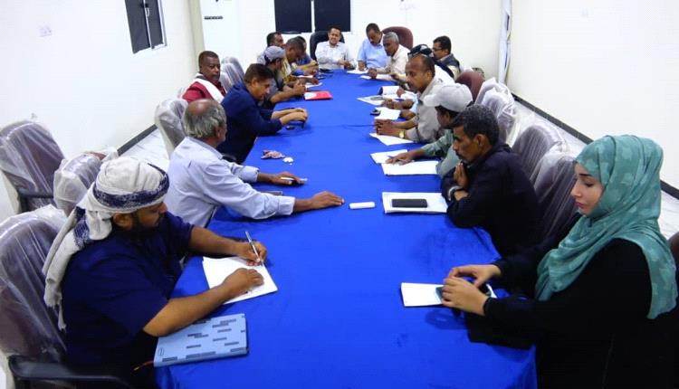 المفوضية الجنوبية بلحج تكشف 12 قضية فساد وتطالب بتفعيل الرقابة ومحاسبة المتورطين