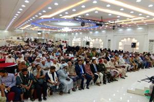 منظمات المجتمع المدني تكرّم الشخصية الاجتماعية والسياسية حسن غيثان وسط مشاركة واسعة في أبين