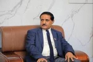 مساعد الأمين العام لشؤون المحافظات يعزي أسرتي آل عطروش وآل عبدالواسع