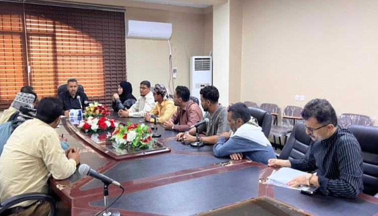 محافظ لحج "مراد الحالمي" يلتقي شباب ونشطاء العاصمة الحوطة لمناقشة قضايا المديرية ورسم ملامح مستقبل