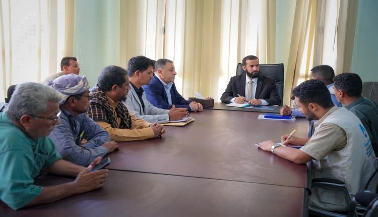 محافظ أبين يبحث مع مؤسسة استجابة توسيع المشاريع الإنسانية في المحافظة