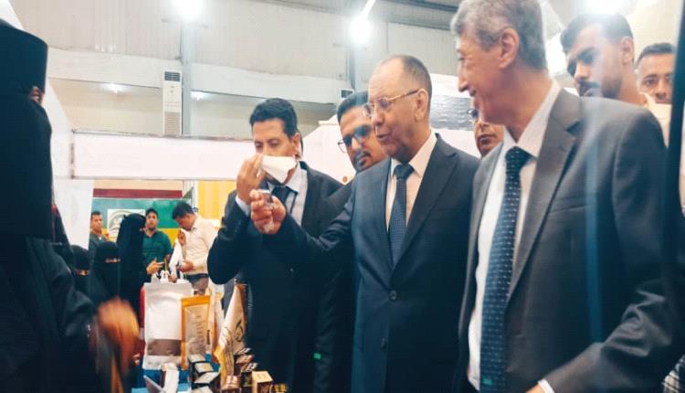 اختتام ناجح لأول معرض للمنتجات والصناعات المحلية في عدن