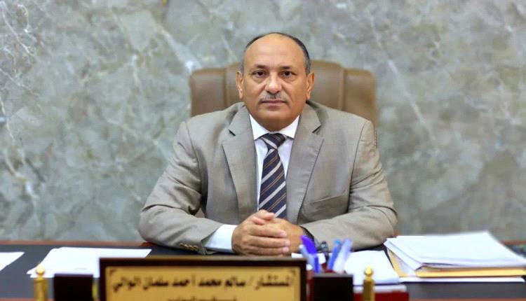 نائب وزير الصناعة: القطاع الخاص قاطرة النهضة الوطنية.. وافتتاح فرع بنك الشمول بعدن يعزز الشمول المالي ويحفّز الاستثمار