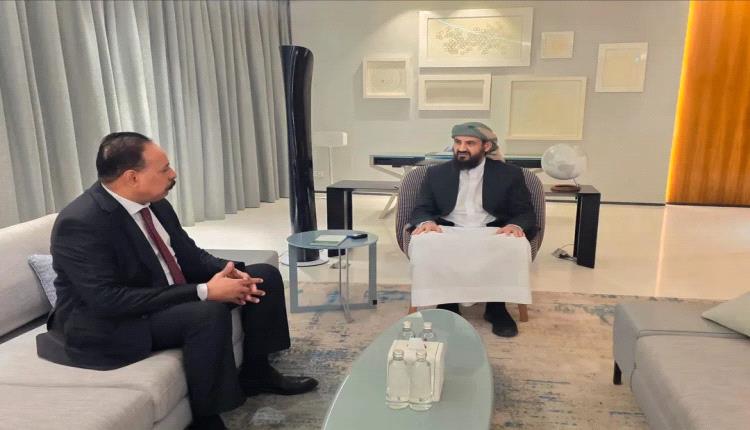 المحرّمي يستعرض مع الوزير العقربي خطط وزارة الأشغال والمشاريع الجاري تنفيذها