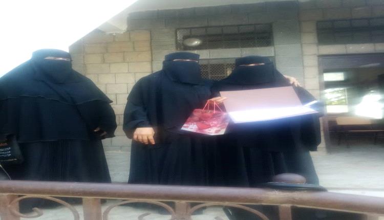 جمعية نهضة المسيمير تكرّم مديرة مدرسة الفتح (فرع البنات) تقديرًا لجهودها التربوية