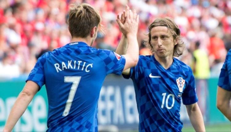 راكيتيتش: استمرار مودريتش مع ميلان إضافة قوية لعدة مواسم قادمة