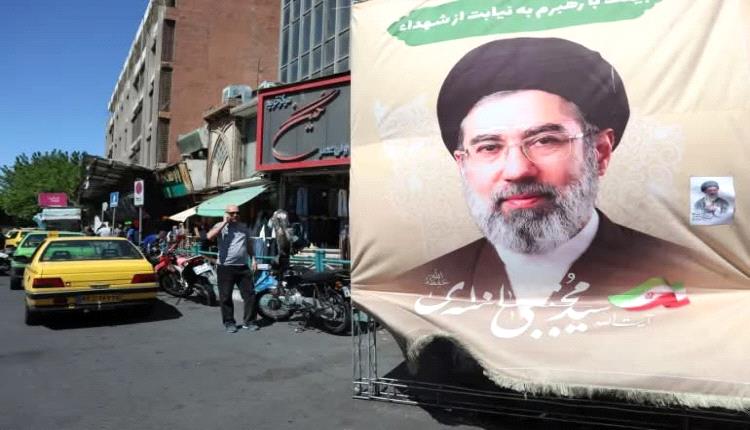 تقرير لـ"نيويورك تايمز": الحرس الثوري يهيمن على القرار في إيران ومجتبى خامنئي ليس صاحب السلطة المطلقة