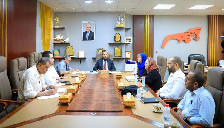 محافظ العاصمة عدن يبحث مع أطباء بلا حدود تعزيز الشراكة وتطوير الخدمات الصحية