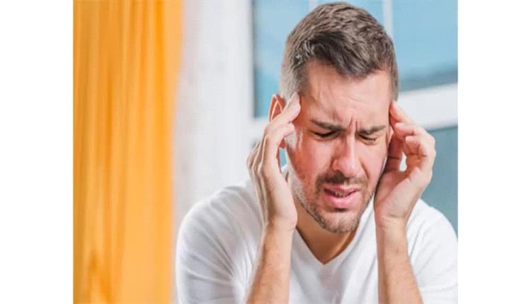 صداع يصيب 3.1 مليار شخص حول العالم.. الشقيقة والتوتري والعنقودي أبرز أنواعه وأعراضها