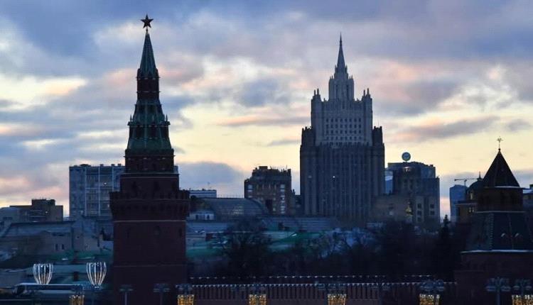 الكرملين ينتقد استراتيجية برلين العسكرية الجديدة ويحذر من “مسار تاريخي مقلق”