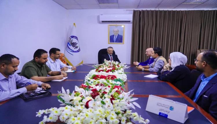 وزير الشؤون الاجتماعية والعمل يبحث مع صندوق الأمم المتحدة للسكان تعزيز الشراكة وتمكين النساء والشباب