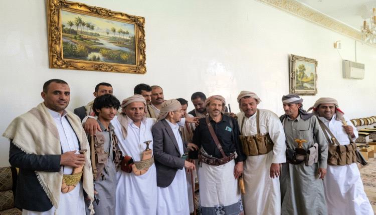 الحوثيون يفرجون عن شيخ قبلي في الجوف بعد أسبوع من احتجازه