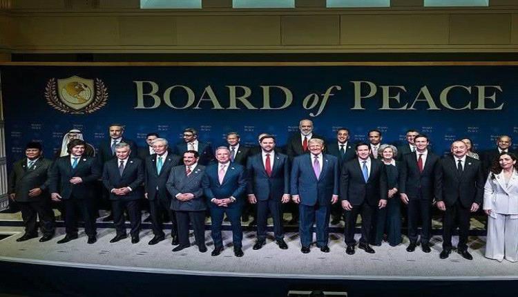 القاهرة تستضيف جولة مفاوضات بين “مجلس السلام” وحماس لبحث نزع السلاح في غزة