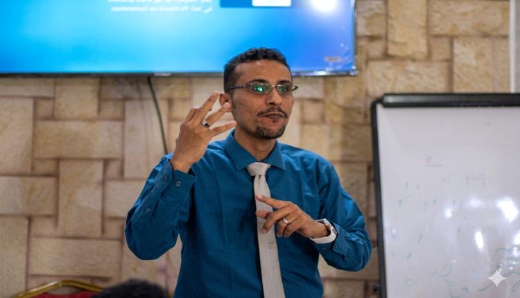 سامح عثمان مقشع.. كفاءة شبابية تستحق التمكين في خدمة أبين