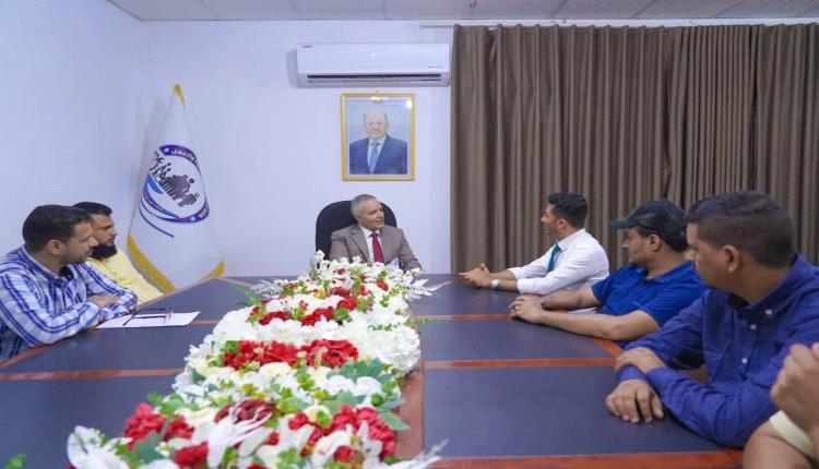 وزير الشؤون الاجتماعية والعمل يناقش مع شبكة النماء اليمنية تنظيم العمل الأهلي وتوجيهه نحو الأولويات