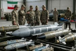 الحرس الثوري الإيراني: الاستيلاء على صواريخ ومسيّرات أمريكية لم تنفجر في هرمزغان