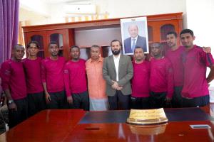 محافظ أبين يلتقي بحكام المحافظة ويكرمهم عقب اجتيازهم الدورة التنشيطية 