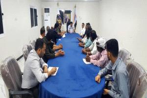 الحالمي يترأس اجتماع تنفيذية انتقالي لحج ويؤكد: شعب الجنوب جدار الدفاع الأول عن قضيته ولن تنحني هامات أبناء لحج أمام الإغراءات