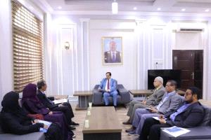 وزير الشباب والرياضة يلتقي تحضيرية 