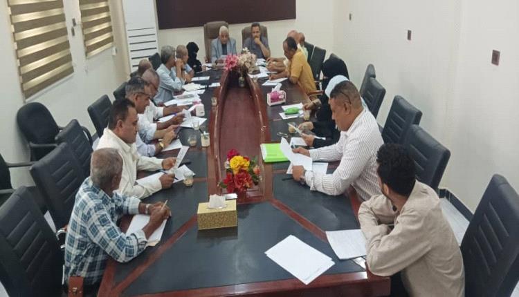 المحافظ الحالمي يعلن تخصيص مليار ونصف المليار ريال لجامعة لحج