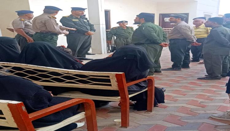 اول زيارة للفروع منذ تعيينه.. مدير عام السجل المدني في زيارة تفقدية لمركز الأحوال المدنية فرع الشيخ عثمان