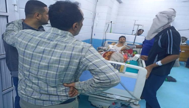 عقب حادثة حريق شقة العمائر المثلثة.. الزهري يطمئن على المصابين ويعزي أسرة الطفل المتوفى