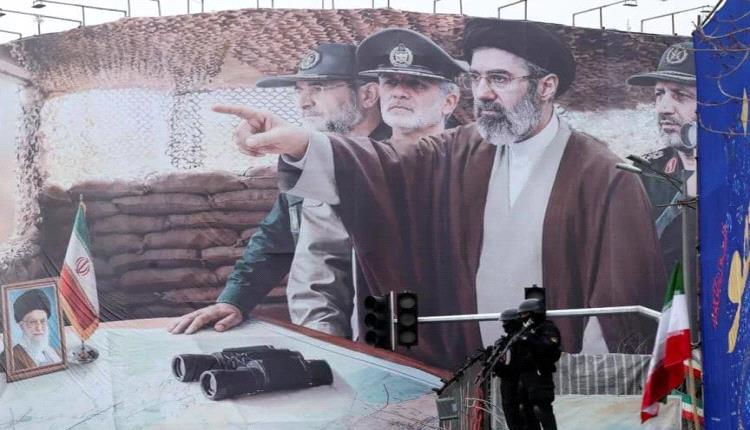 تغييرات واسعة في القيادة العسكرية الإيرانية.. خامنئي يعيد رسم هرم الجيش والحرس الثوري