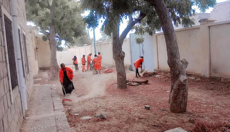 استمرار حملة النظافة المدرسية بمدارس زنجبار