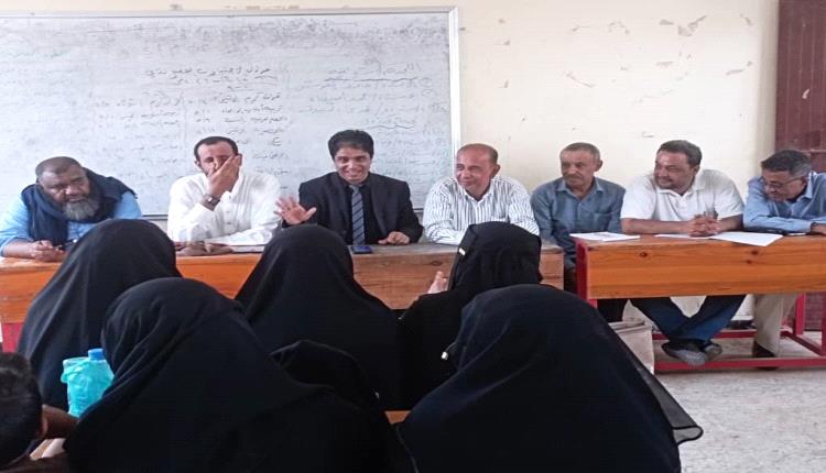 مدير تربية أبين يتفقد مدارس زنجبار وخنفر ويؤكد الاستعداد للعام الدراسي الجديد