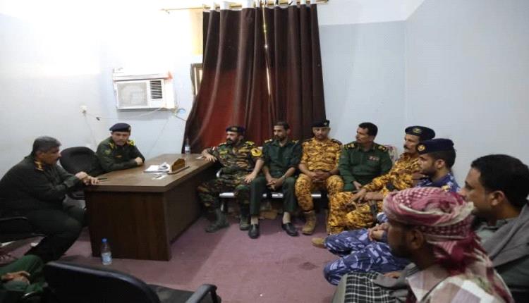 مدير أمن أبين يتفقد الانتشار الأمني في ميكلان بخنفر ويؤكد رفع الجاهزية وتعزيز التنسيق