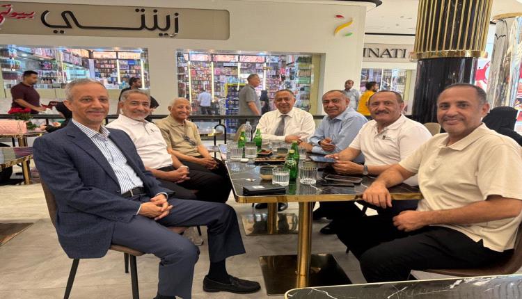 هائل سعيد أنعم تتحدي الظروف:
اجتماعات مجالس الإدارة في عدن وتعز نهاية أغسطس