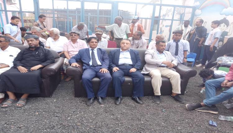 تحت شعار  ....كن الأول دوماً مدارس الأوائل تكرم طلابها المتفوقين بالمراكز الأول والثاني والثالث