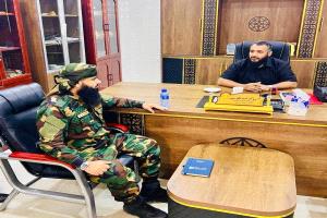 المقدم مياس الجعدني يزور مدير مديرية التواهي لمناقشة كيفية القضاء على أفة المخدرات وتنظيم فعاليات توعوية للشباب