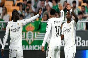ريال مدريد يكتسح مالقا برباعية نظيفة ويواصل انطلاقته القوية في الدوري الإسباني