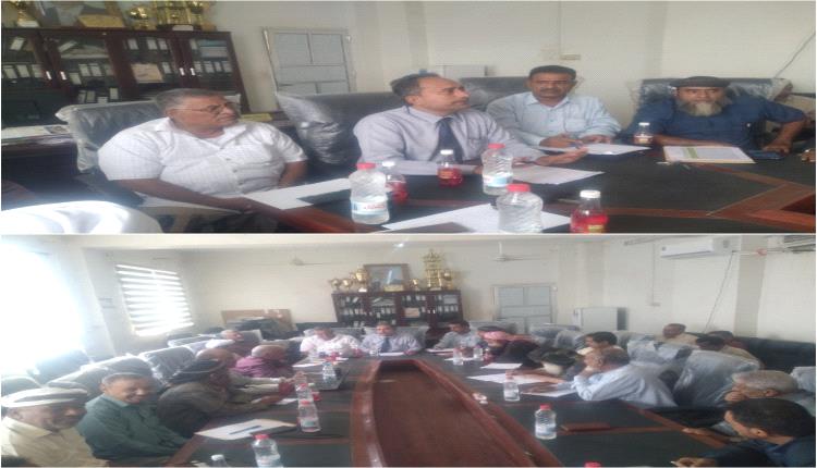 مدير عام تربية أبين يترأس اجتماع مديري مكاتب التربية بالمديريات ورؤساء الشعب وإدارات التربية بالمحافظة