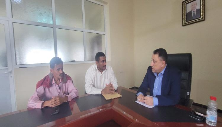 سلطة أبين تتجاوب مع مناشدة مركز أبين الإعلامي وتتكفل بالمساهمة في علاج زوجة الزميل الجريري