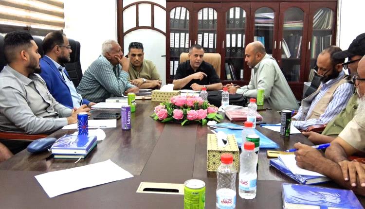 عدن تستعد لشهر رمضان.. خطة حازمة لضبط الأسواق وحماية المواطن