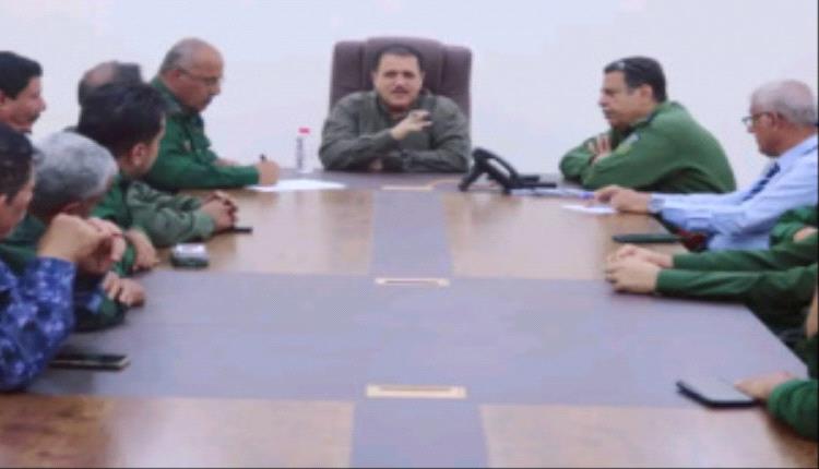 العميد جبر يترأس اجتماعاً أمنياً لمتابعة الحملات في عدن