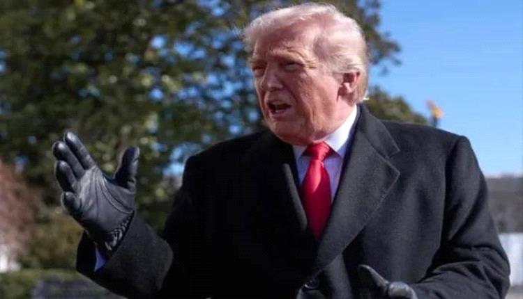 ترامب يحذر زيلينسكي ويضغط على طهران بحاملة طائرات إضافية