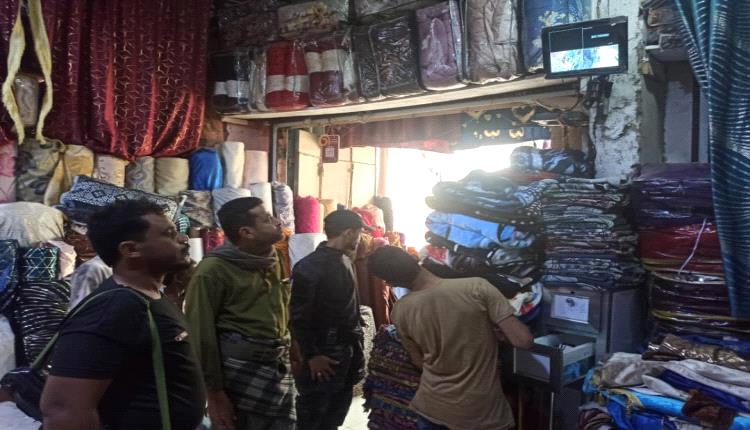 حملة أمنية لمتابعة تشغيل كاميرات المراقبة في المحلات التجارية بالحوطة استعدادًا لشهر رمضان