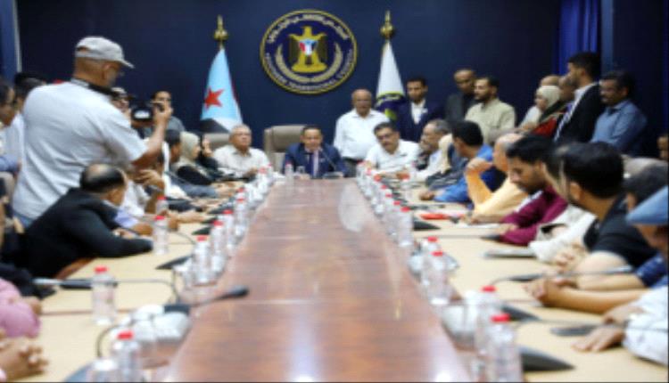 الأمانة العامة للانتقالي تعقد لقاءً موسعًا لمواكبة المستجدات وتعزيز الأداء المؤسسي