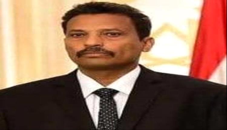 مدير عام مديرية خنفر "اليوسفي" يهنئ محافظ محافظة أبين بحلول شهر رمضان المبارك