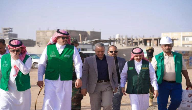 وزير الشؤون الاجتماعية يتفقد مركز تأهيل الأطفال ذوي الإعاقة بعدن