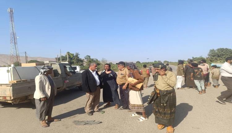 بتوجيهات وزير الأشغال.. تسليم موقع مشروع تأهيل طريق جعار–باتيس